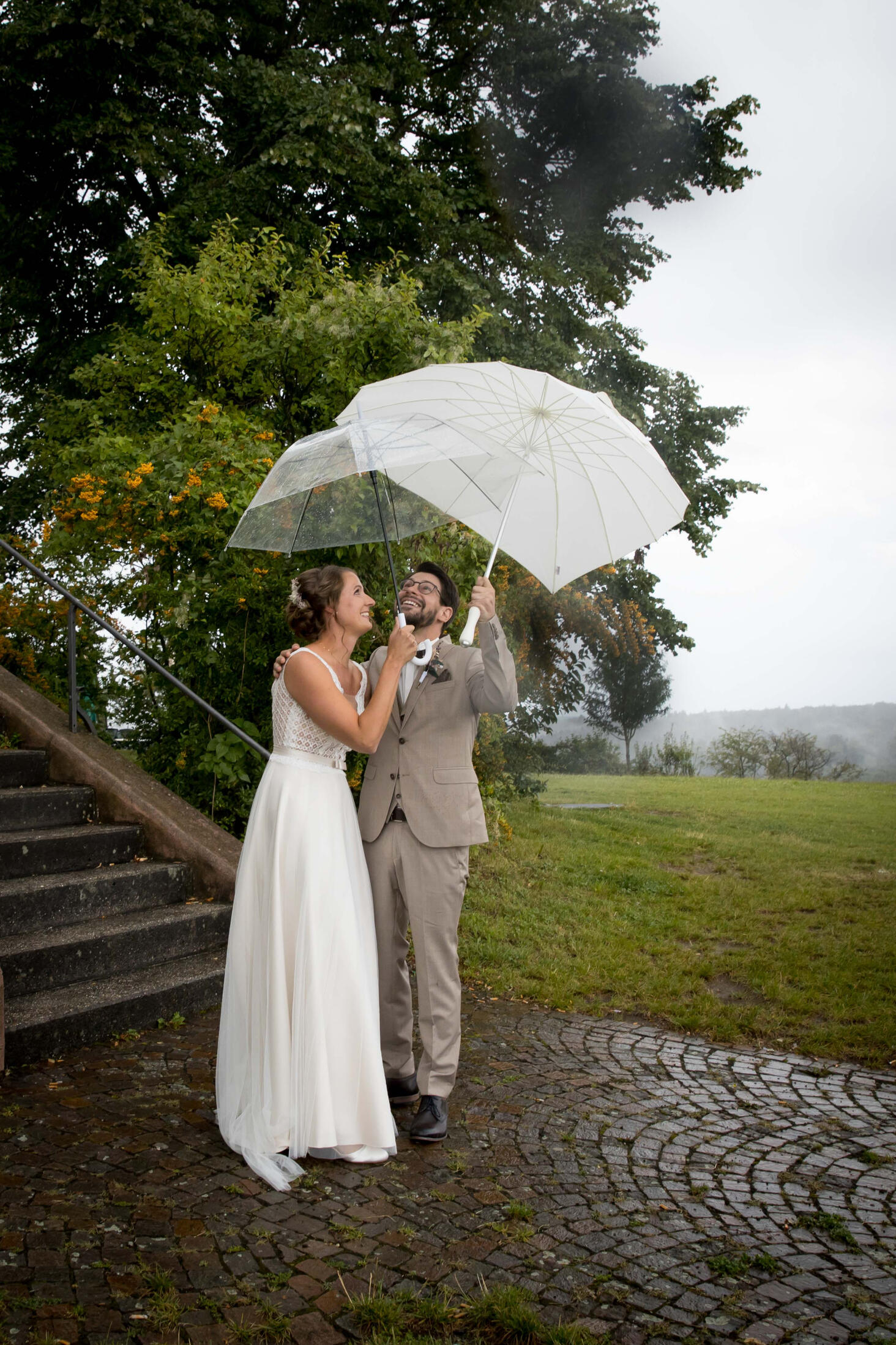 wedding photographer, professional wedding photographer, wedding photography, documentary wedding photography, natural wedding photography, emotional wedding photos, wedding photographer in Paris, wedding photographer in Rome, wedding photographer in Barce